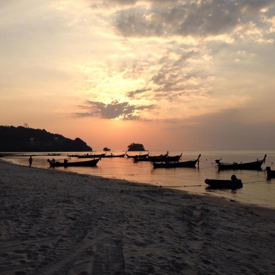 L'Esprit De Naiyang Beach Resort - Sha Extra Plus Nai Yang Beach Buitenkant foto